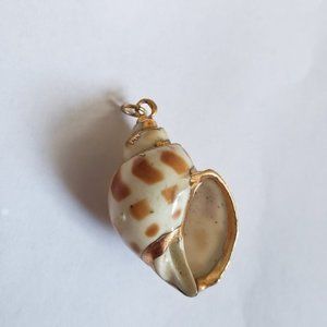 Shell with Gold Trim Pendant